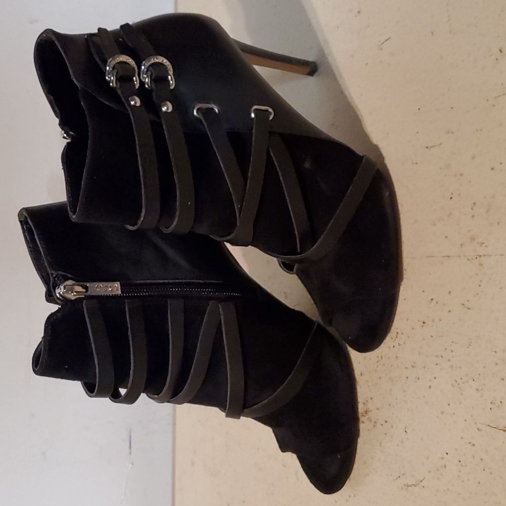 Ivanka Trump heels